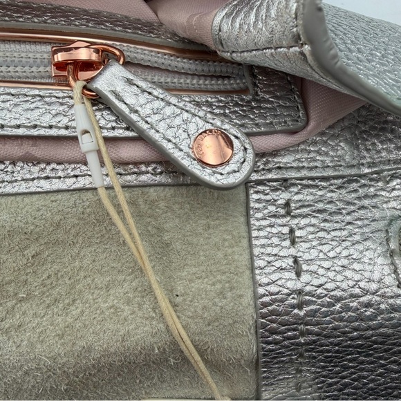 Ted Baker Silver Leather Shoulder Bag Pink Bow Lining